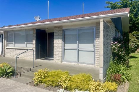 Photo of property in 2/114 Mcleod Street, Camberley, Hastings, 4120