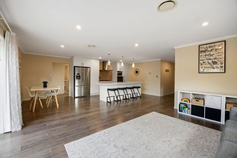 Photo of property in 37 Te Huia Drive, Flagstaff, Hamilton, 3210