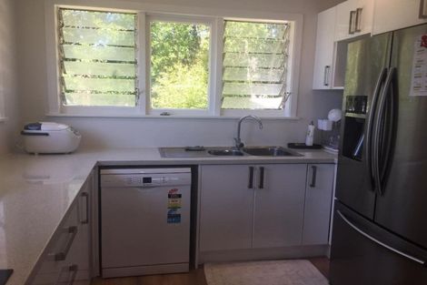 Photo of property in 17 Derby Place, Cannons Creek, Porirua, 5024