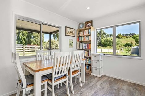 Photo of property in 2080 Elsthorpe Road, Elsthorpe, Havelock North, 4295