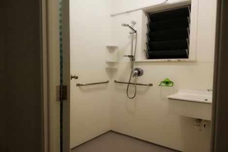 Photo of property in 1/12 Dinglebank Road, Mount Wellington, Auckland, 1060