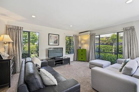 Photo of property in 52 Fairway Drive, Shirley, Christchurch, 8061