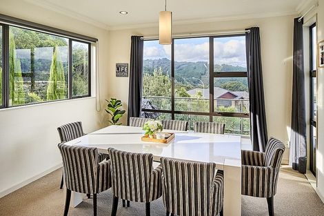 Photo of property in 15 Swain Grove, Riverstone Terraces, Upper Hutt, 5018