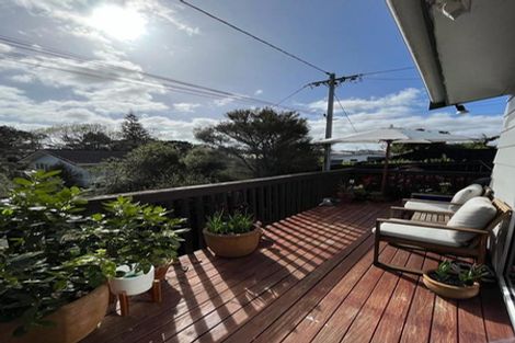 Photo of property in 1/25 Tawa Road, Te Atatu Peninsula, Auckland, 0610