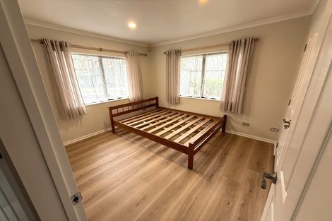 Photo of property in 102 Middlefield Drive, Flat Bush, Auckland, 2016