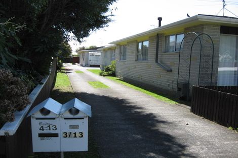 Photo of property in 13a Saint Ronans Avenue, Waterloo, Lower Hutt, 5011