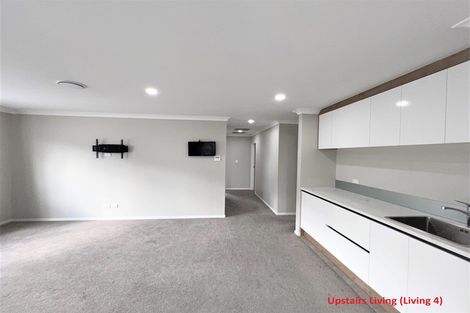 Photo of property in 17 Golden Avenue, Flat Bush, Auckland, 2019