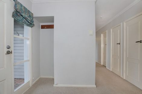 Photo of property in 114 East Street, Feilding, 4702