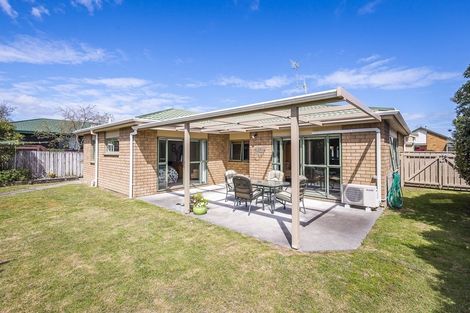 Photo of property in 15 Beachwater Grove, Paraparaumu Beach, Paraparaumu, 5032