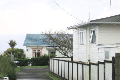 Photo of property in 1/56 James Laurie Street, Henderson, Auckland, 0612