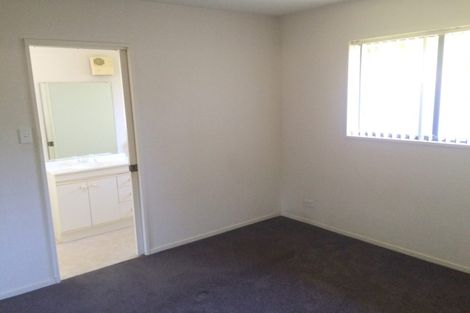 Photo of property in 2/38 Yardley Street, Avonhead, Christchurch, 8042