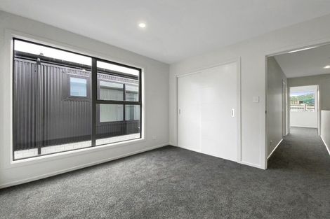 Photo of property in 5 Tokitoki Way, Kenepuru, Porirua, 5022
