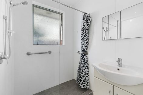 Photo of property in 28b Pendarves Street, New Plymouth, 4310