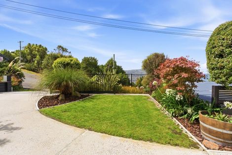 Photo of property in 37 Earls Road, Saint Clair, Dunedin, 9012