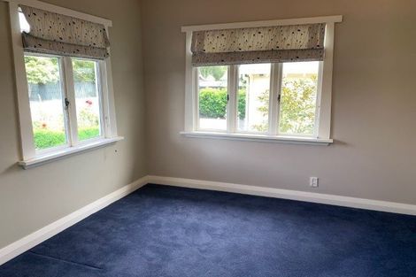 Photo of property in 58 Searells Road, Strowan, Christchurch, 8052