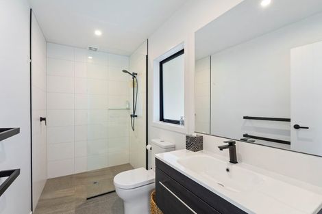 Photo of property in 6 Wilson Way, Waikanae, 5036