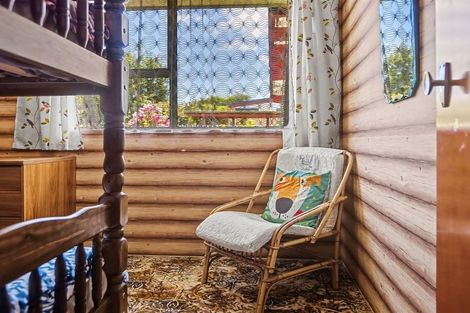 Photo of property in 114 Romilly Street, Westport, 7825