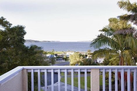 Photo of property in 20 Merehai Place, Snells Beach, 0920