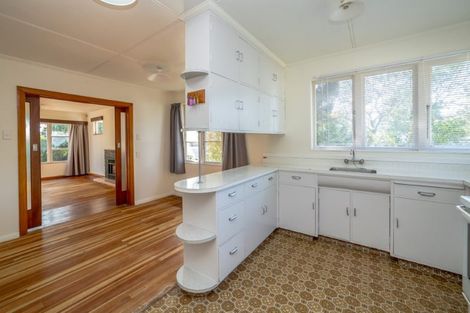 Photo of property in 79 Victoria Street, Carterton, 5713