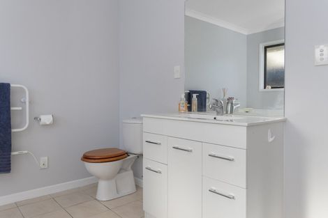 Photo of property in 10 Bransley Grove, Katikati, 3129