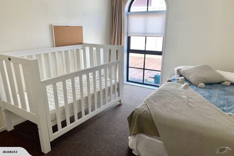 Photo of property in 2/3 Nimrod Place, Half Moon Bay, Auckland, 2012