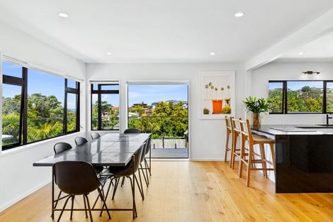 Photo of property in 89 Hebron Road, Waiake, Auckland, 0630