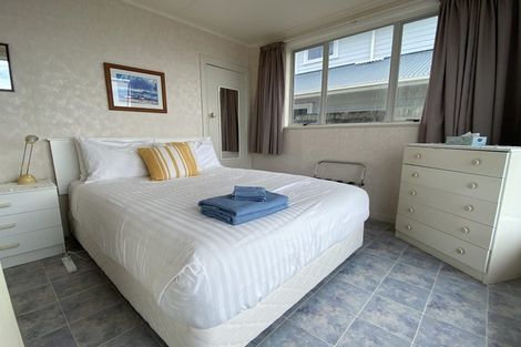 Photo of property in 91 Karewa Parade, Papamoa Beach, Papamoa, 3118