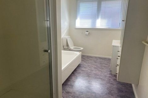 Photo of property in 1/156 Hamilton Avenue, Ilam, Christchurch, 8041