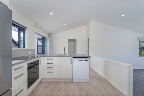 Photo of property in 60 Beaumont Green, Pauanui, Hikuai, 3579