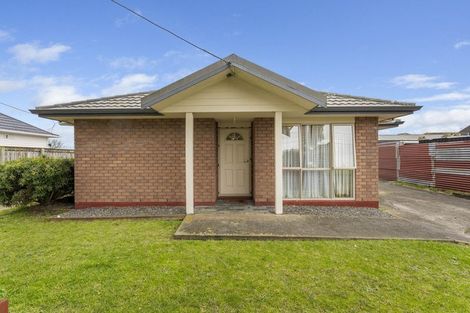 Photo of property in 2 Maire Street, Gonville, Whanganui, 4501