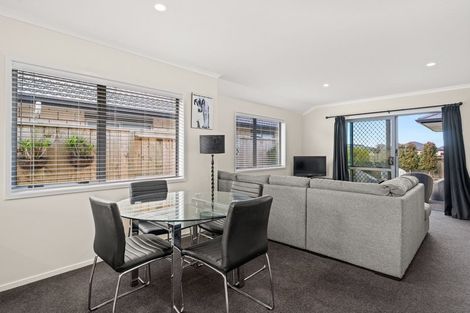 Photo of property in 11 Ponga Place, Papamoa Beach, Papamoa, 3118