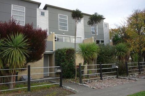 Photo of property in 132 Purchas Street, Edgeware, Christchurch, 8013