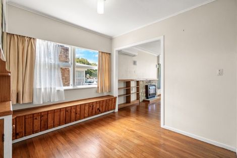 Photo of property in 19 Rutherford Street, Chedworth, Hamilton, 3210