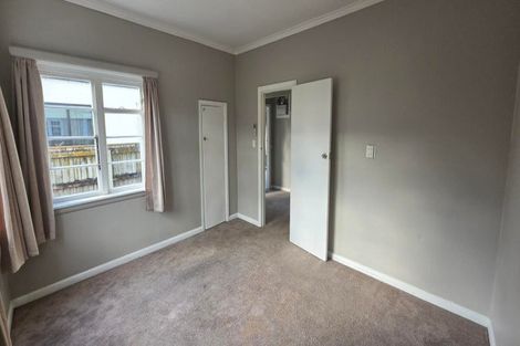 Photo of property in 98/98a Weraroa Road, Levin, 5510