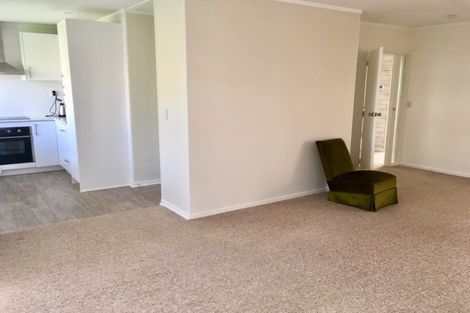 Photo of property in 1/16 Castleton Drive, Howick, Auckland, 2014