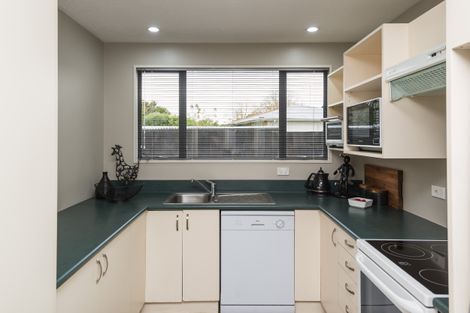 Photo of property in 6/42 Champion Street, Edgeware, Christchurch, 8013