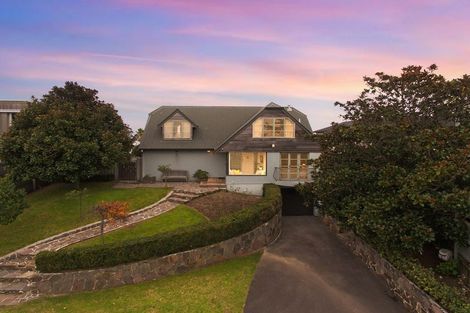 Photo of property in 11 Oceanview Road, Mount Maunganui, 3116