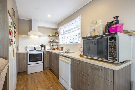 Photo of property in 141 Karioitahi Road, Waiuku, 2683