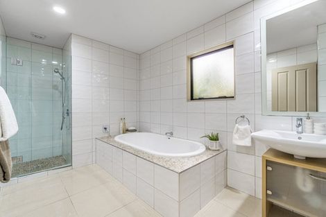 Photo of property in 73m Park Rise, Campbells Bay, Auckland, 0630