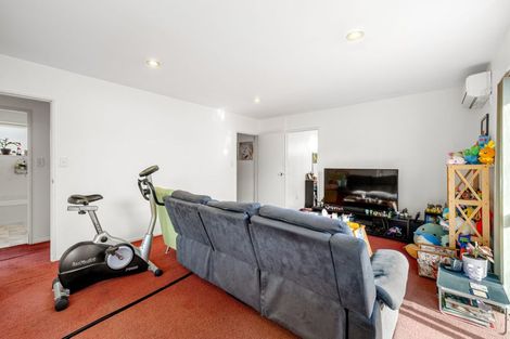 Photo of property in 3/71 Peverel Street, Riccarton, Christchurch, 8041