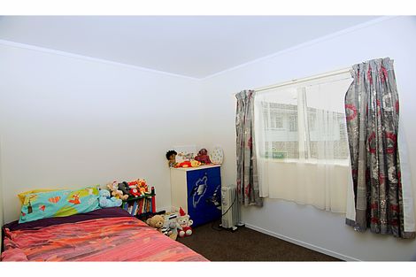 Photo of property in 1 Riverside Drive, Waiuku, 2123