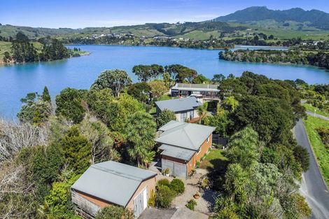 Photo of property in 6 Tutchen Avenue, Raglan, 3225