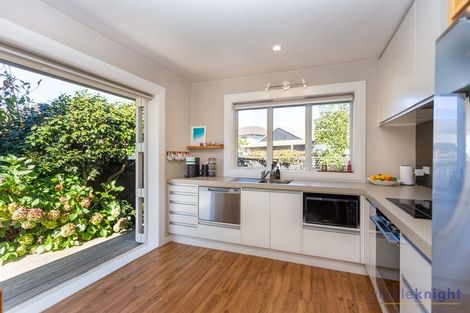 Photo of property in 71 Hamilton Avenue, Ilam, Christchurch, 8041