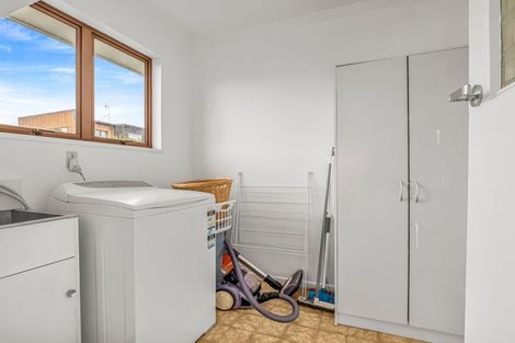 Photo of property in 29 John F Kennedy Drive, Milson, Palmerston North, 4414