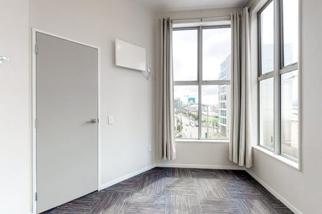 Photo of property in 31 Karo Drive, Te Aro, Wellington, 6011