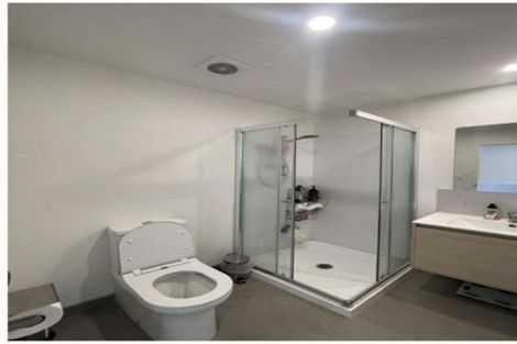 Photo of property in 28 Whai Hua Lane, Mangere Bridge, Auckland, 2022