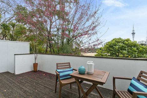 Photo of property in 53 Howe Street, Freemans Bay, Auckland, 1011