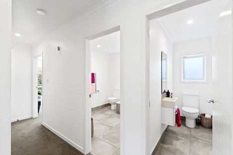 Photo of property in 12 Sussex Street, Levin, 5510