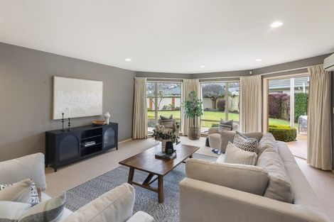 Photo of property in 1 Becmead Drive, Harewood, Christchurch, 8051