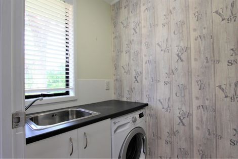 Photo of property in 73c Robinson Avenue, Holdens Bay, Rotorua, 3010